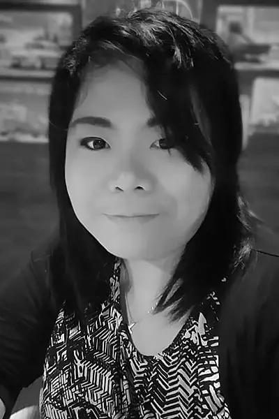 Romi J.