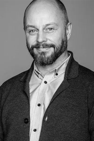 Dan R. H.
